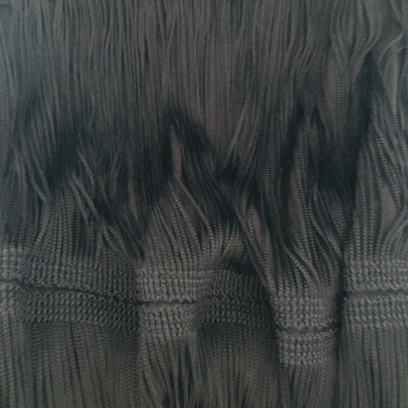 H&M pretty black dress - Picture 3 of 4